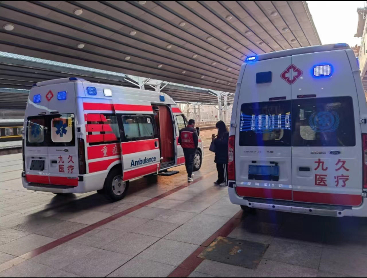 郧西县救护车长途转运